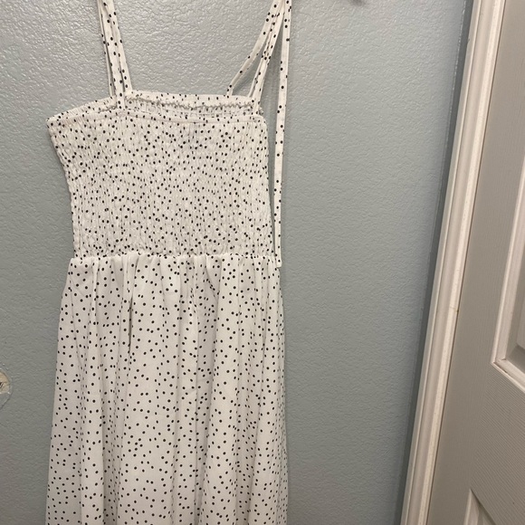 SHEIN Polka Dot Dress - Picture 2 of 3